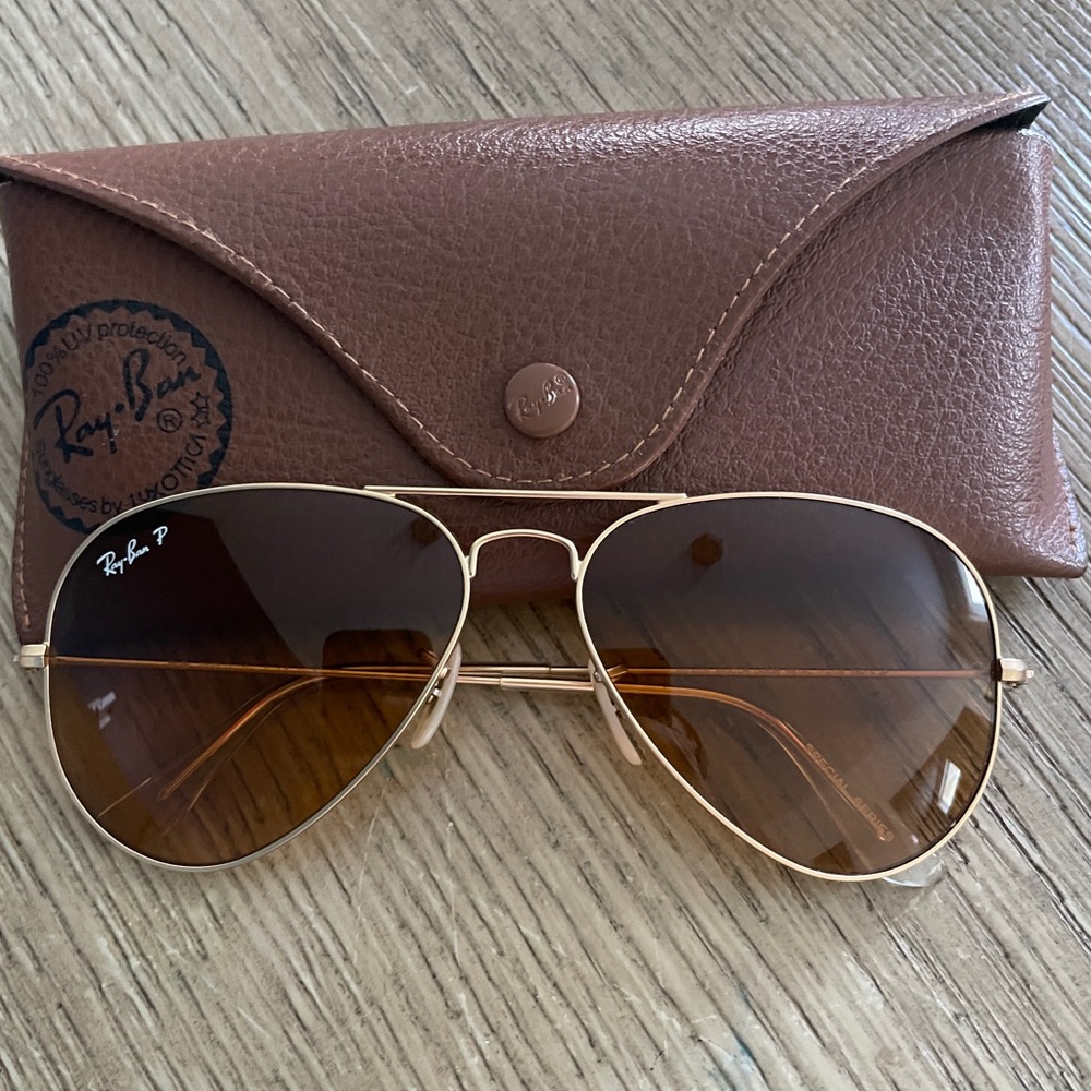 Ray-Ban rb3025 Aviator Special Series. Yellow/orange tint